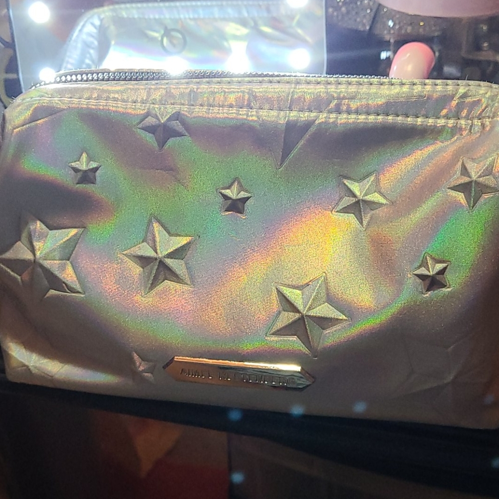 Makeup bag